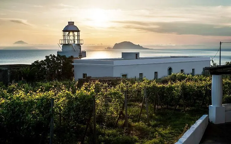 Capofaro Locanda & Malvasia Malfa