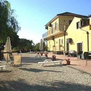 Oasi Del Fiumefreddo Alloggio per agriturismo